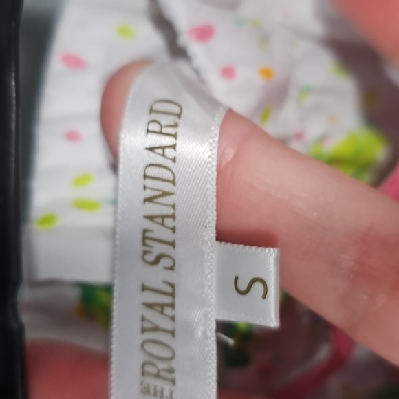 ROYAL STANDARD NEW Pajamas with Green Tree Print - Picture 3 of 3